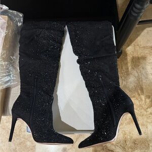 Jessica Simpson gently used js-luxella boot black 8.5